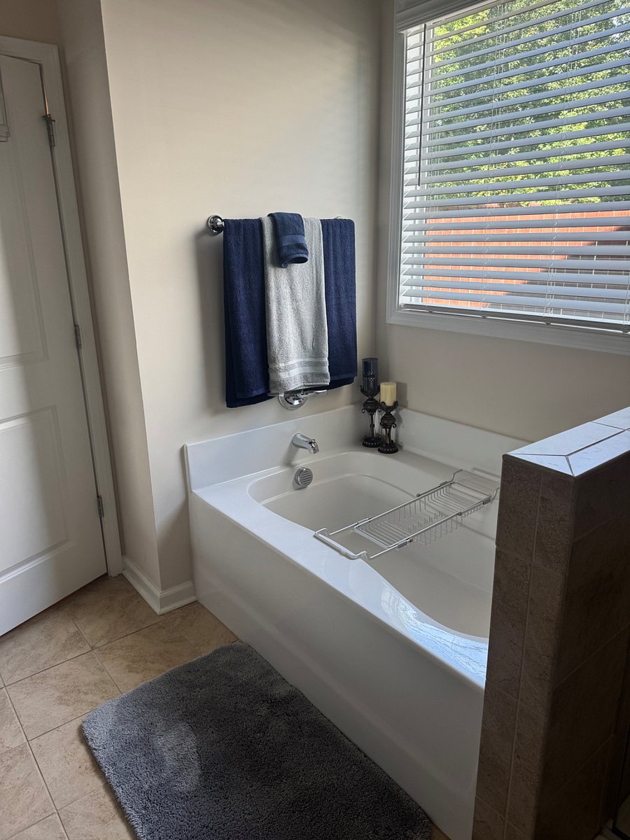 Furnished Finder property 896088_1 photo 4
