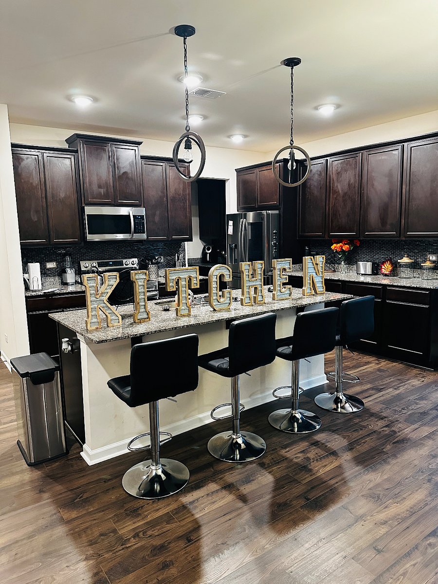 Furnished Finder property 896088_1 photo 8