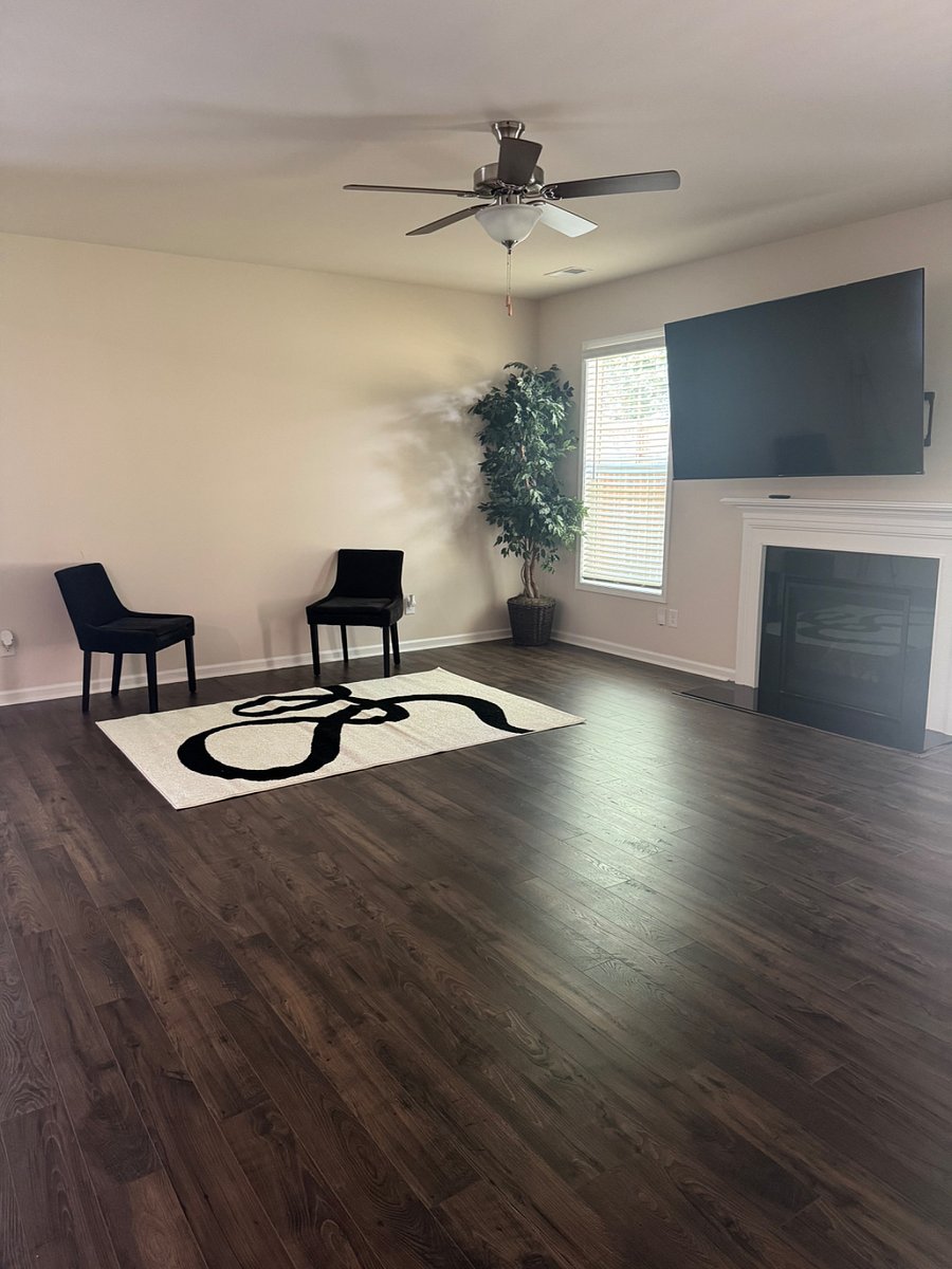Furnished Finder property 896088_1 photo 9