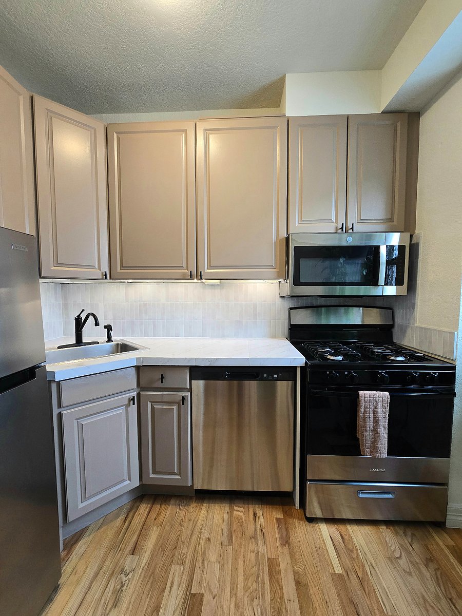 Furnished Finder property 896114_1 photo 3