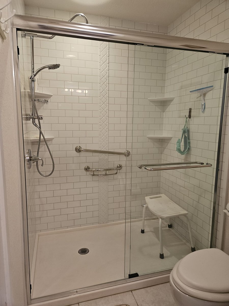Master shower