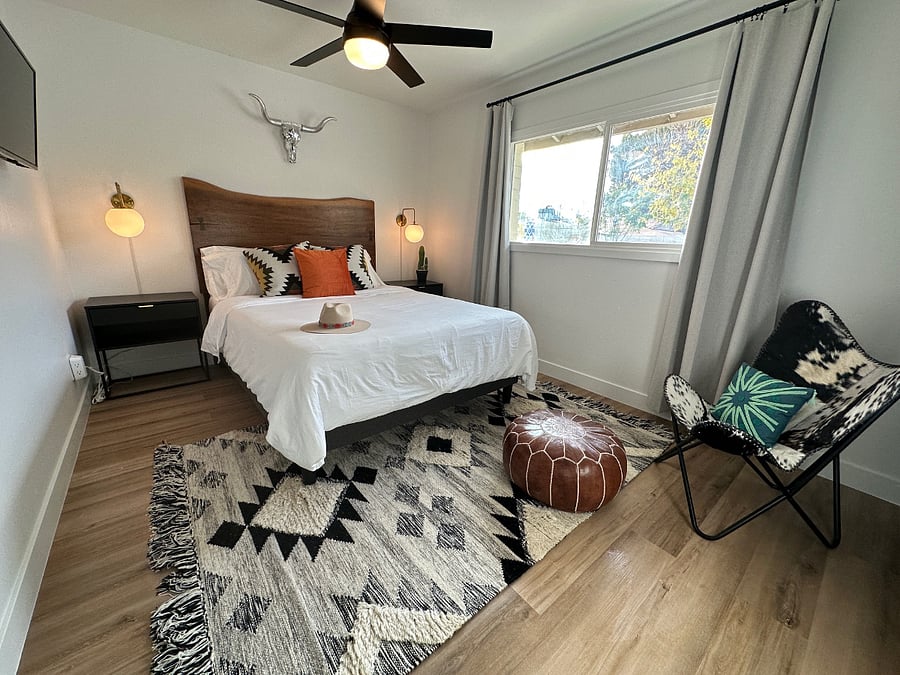 Guest Room with TV and Closet