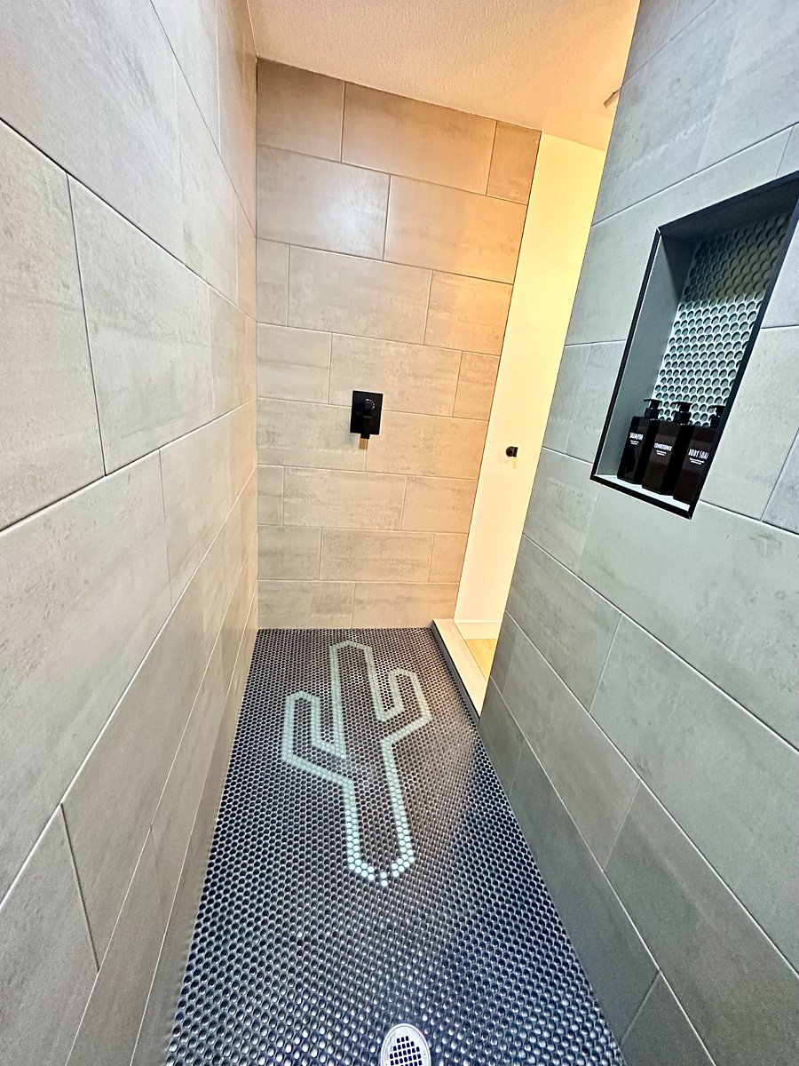 Shower in West Bedroom