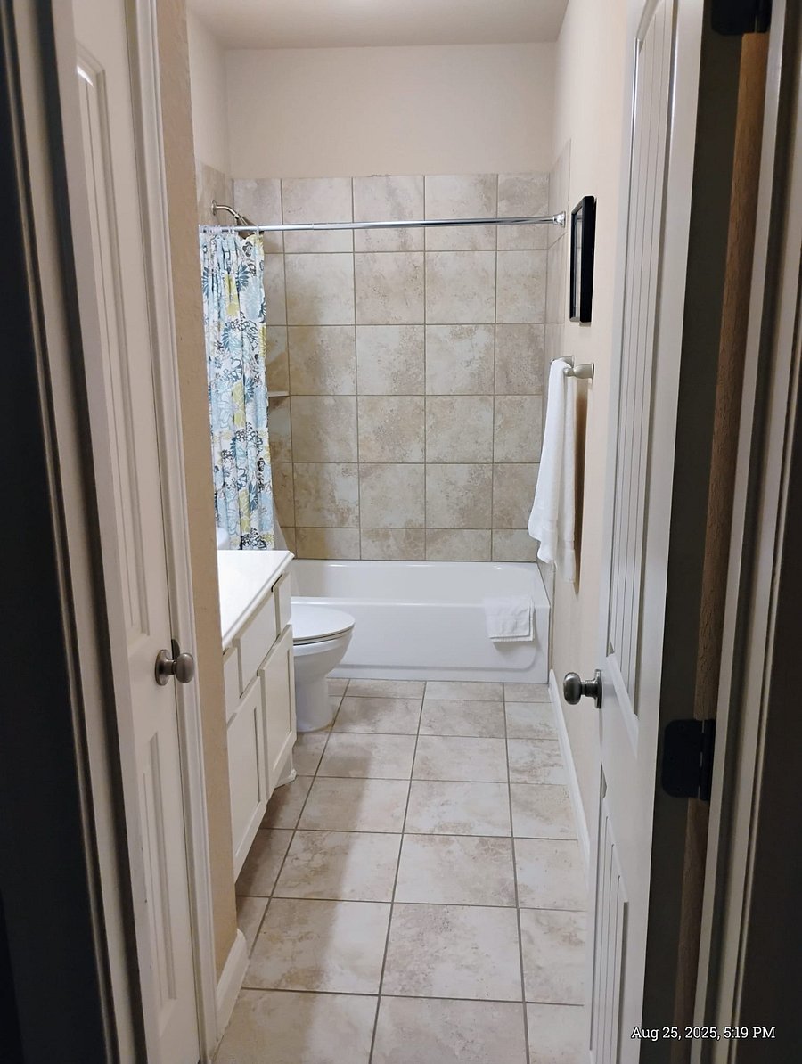 Furnished Finder property 896133_1 photo 21