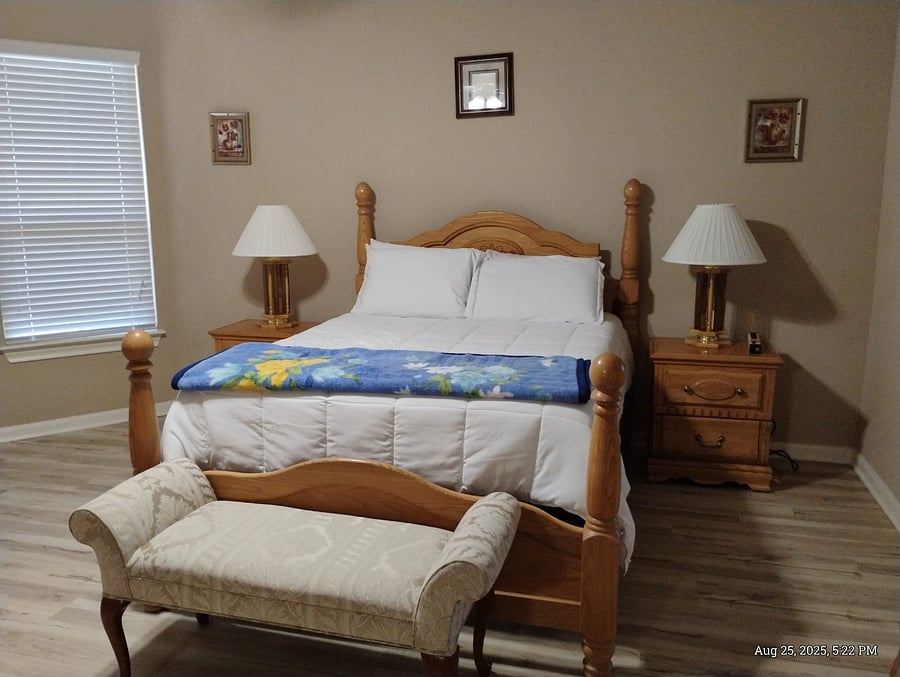Furnished Finder property 896133_1 photo 9