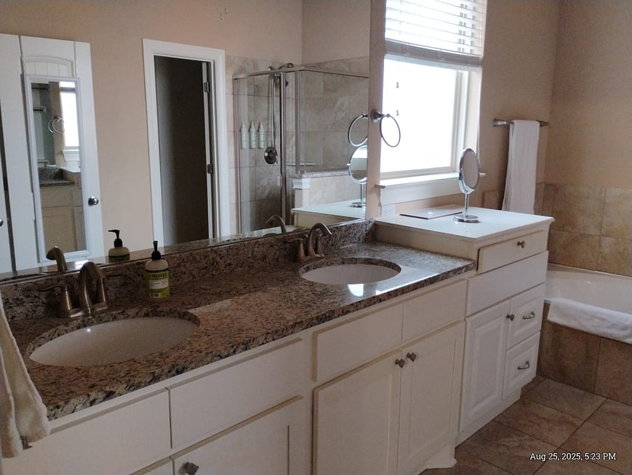 Furnished Finder property 896133_1 photo 11