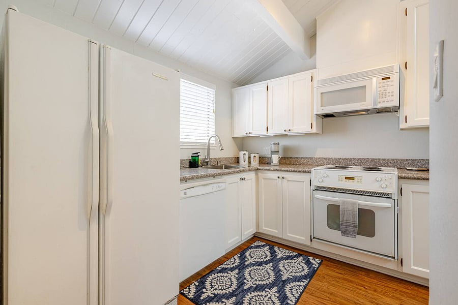 Furnished Finder property 896148_1 photo 6