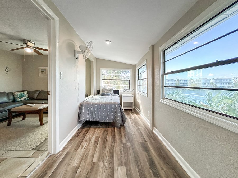 Furnished Finder property 896192_1 photo 9