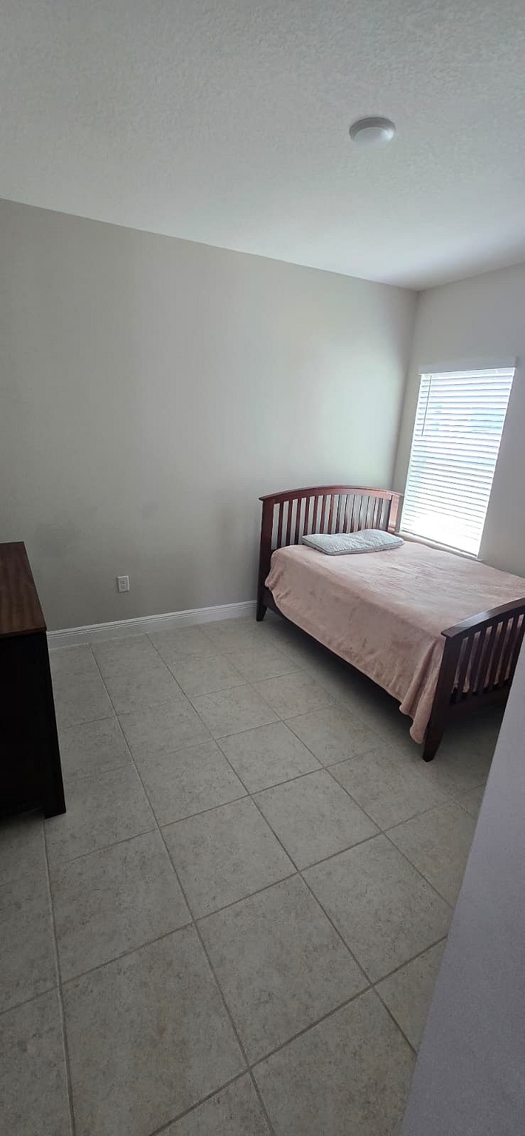 Furnished Finder property 896193_1 photo 11
