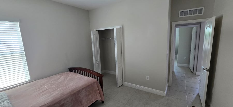Furnished Finder property 896193_1 photo 12
