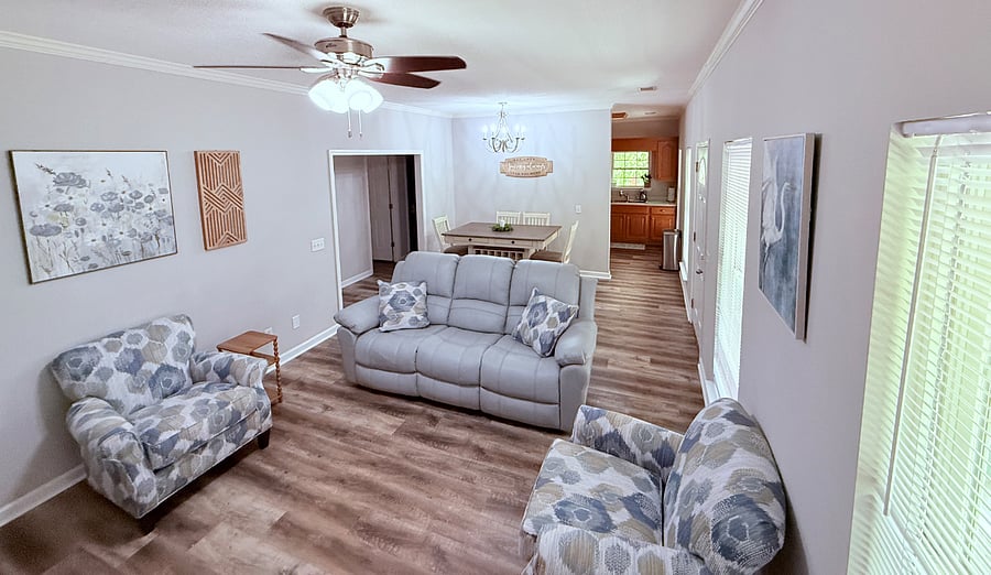 Furnished Finder property 896203_1 photo 3