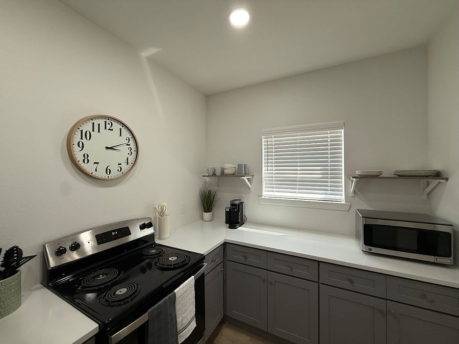 Furnished Finder property 896218_1 photo 6