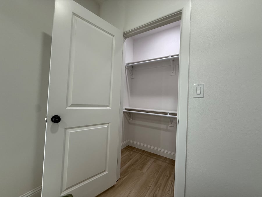 Furnished Finder property 896218_1 photo 13