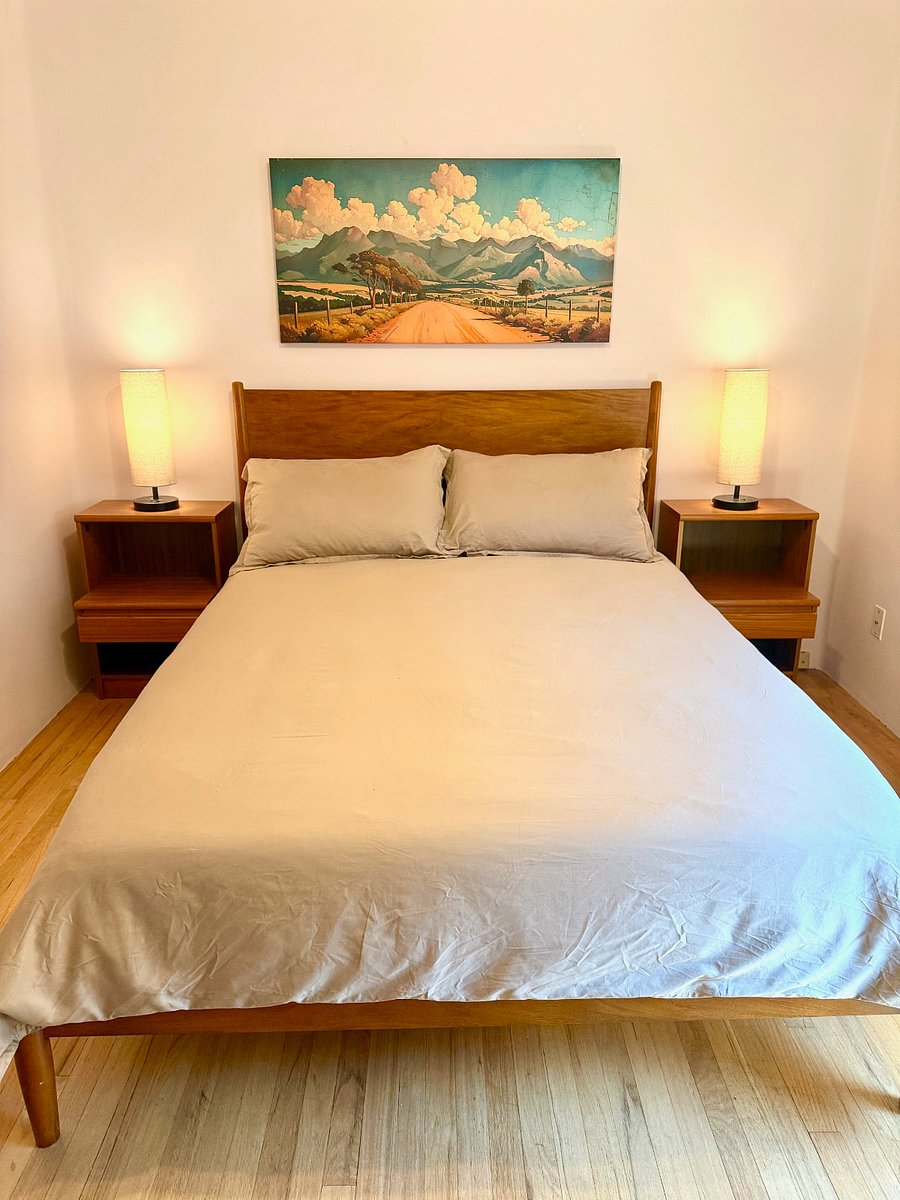 queen size bed with premium linens.