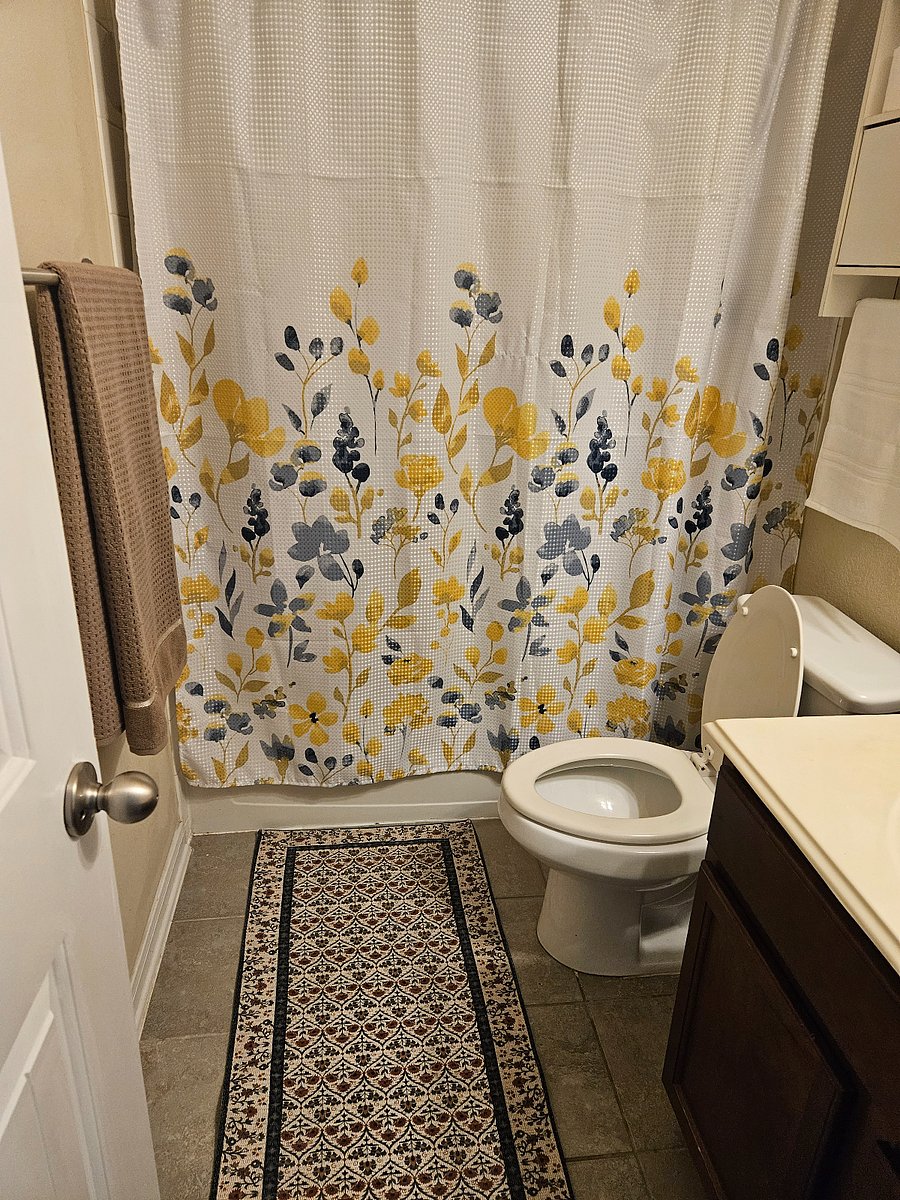 upstairs bathroom