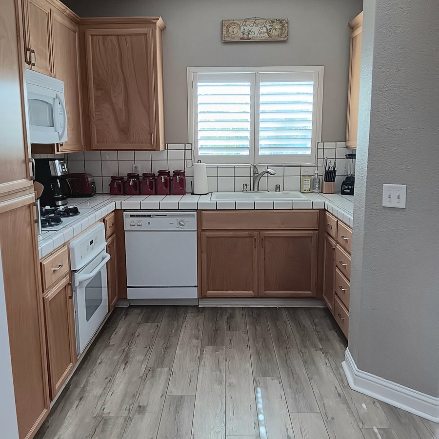 Furnished Finder property 896255_1 photo 3