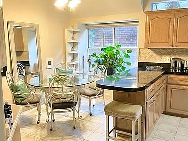 Furnished Finder property 896260_2 photo 9