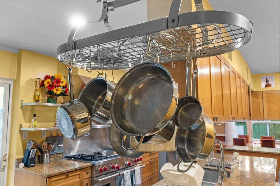 Fully equipped chef's kitchen.