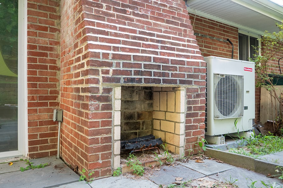 Outdoor Fireplace!