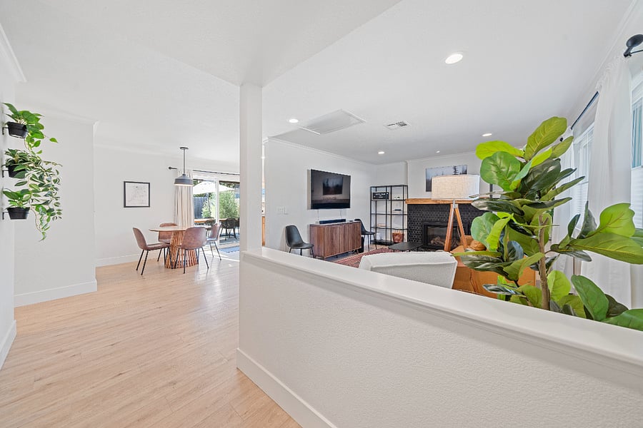 Furnished Finder property 896291_1 photo 9