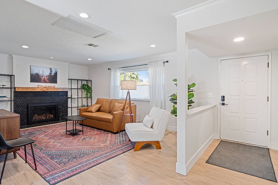 Furnished Finder property 896291_1 photo 14