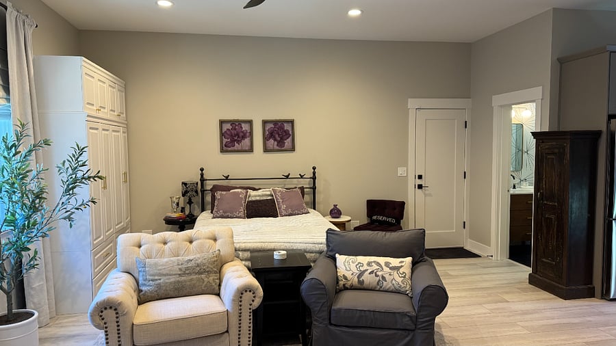 Furnished Finder property 896298_1 photo 4