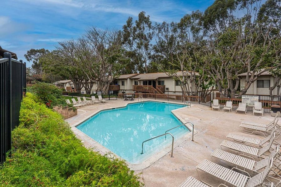 Furnished Finder property 896307_1 photo 13