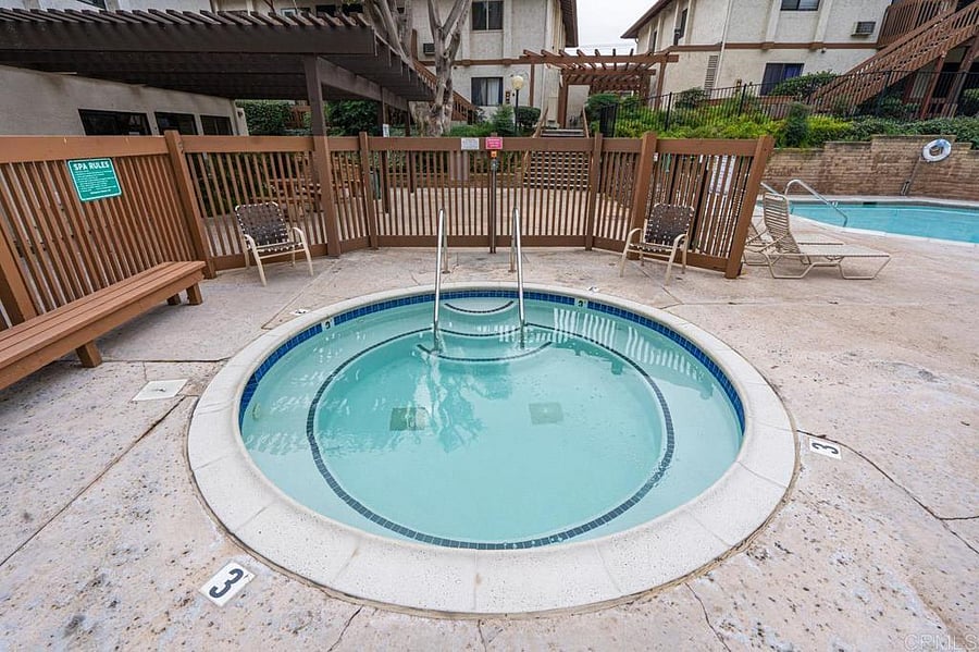 Furnished Finder property 896307_1 photo 14