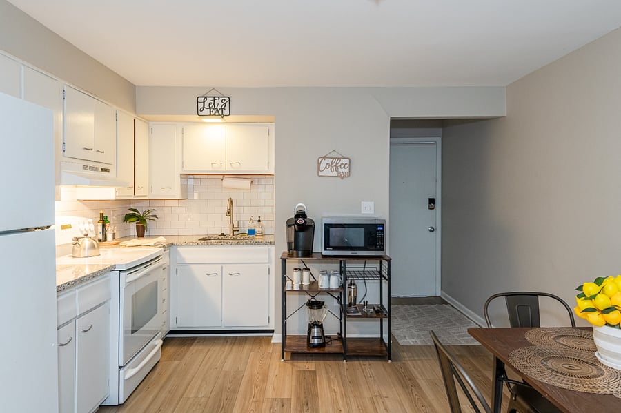Furnished Finder property 896326_1 photo 17
