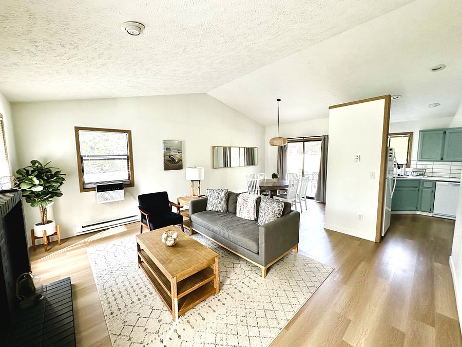 Furnished Finder property 896347_1 photo 3