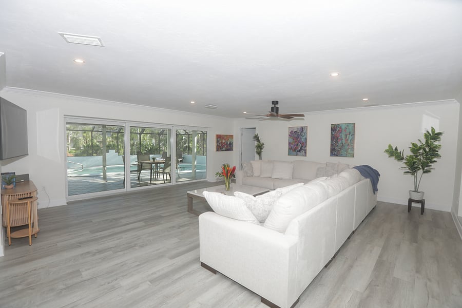 Furnished Finder property 896350_1 photo 3