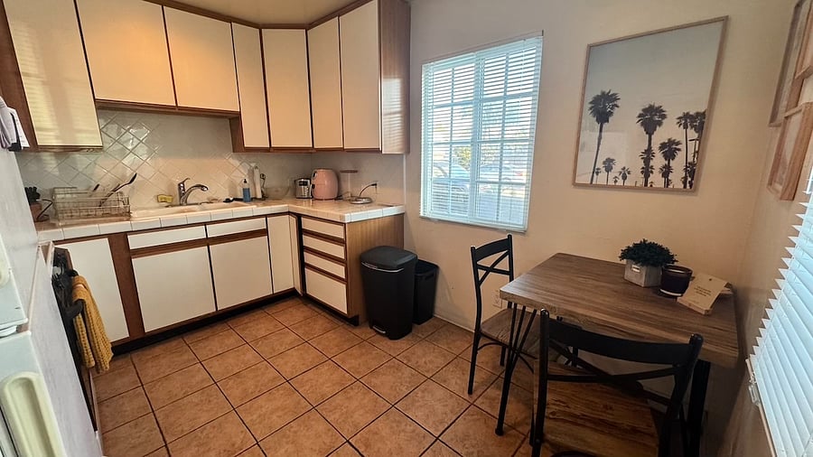 Furnished Finder property 896375_1 photo 4
