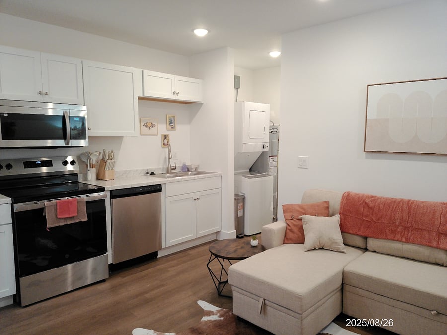 Furnished Finder property 896377_1 photo 7