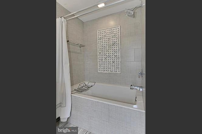Furnished Finder property 896399_1 photo 9