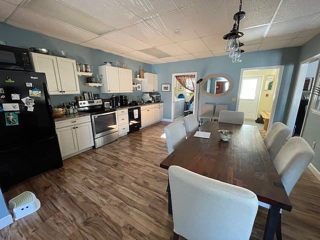 Furnished Finder property 896404_1 photo 8