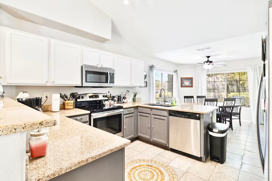 Furnished Finder property 896408_1 photo 3