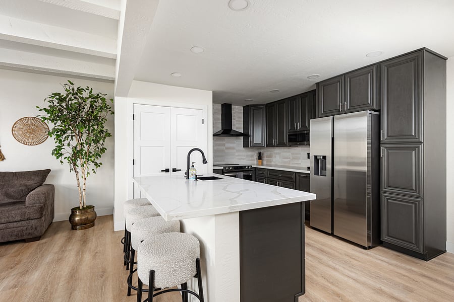Kitchen fully stocked to prepare meals.