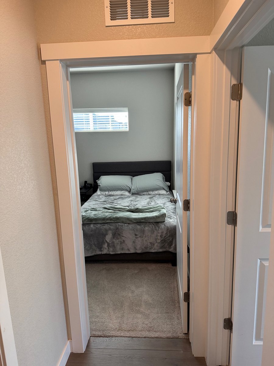 Furnished Finder property 896424_1 photo 8