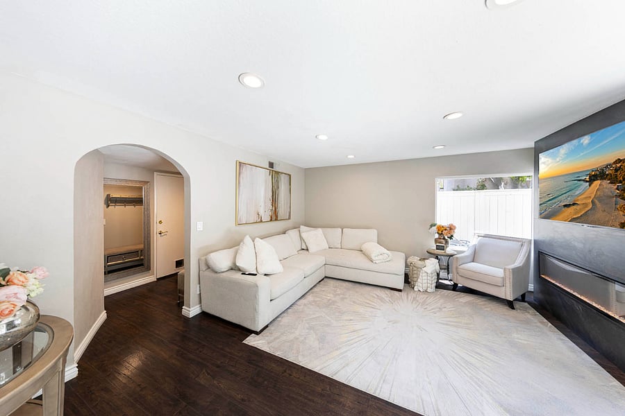 Furnished Finder property 896437_2 photo 8