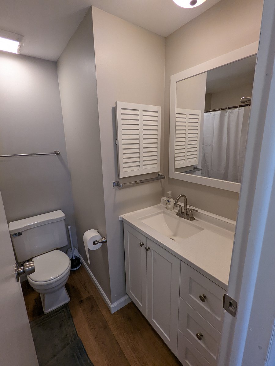 Second full bathroom on the second floor.