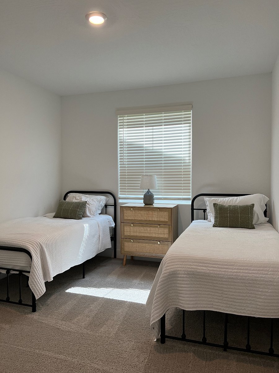 Furnished Finder property 896453_1 photo 14