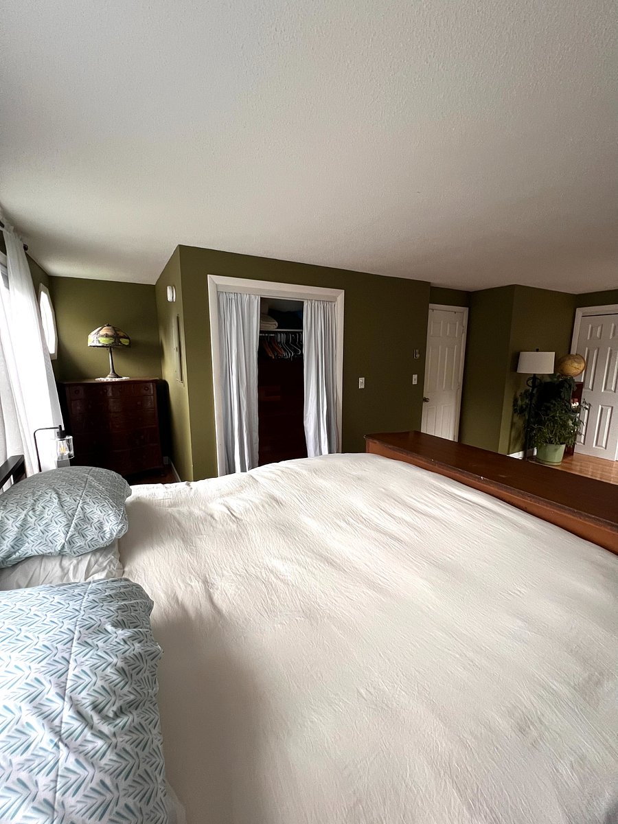 Furnished Finder property 896480_1 photo 6