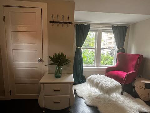 Furnished Finder property 896493_1 photo 6