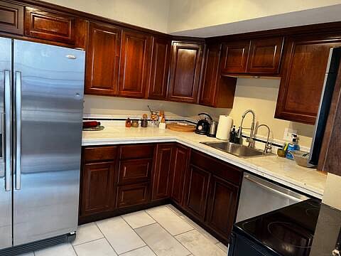 Furnished Finder property 896493_1 photo 12