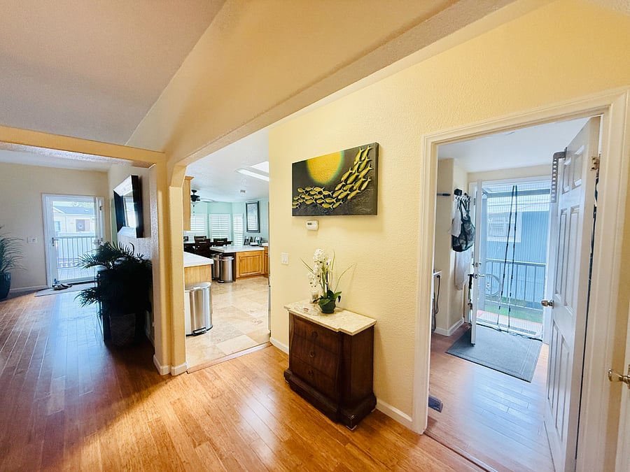 Furnished Finder property 896499_1 photo 16