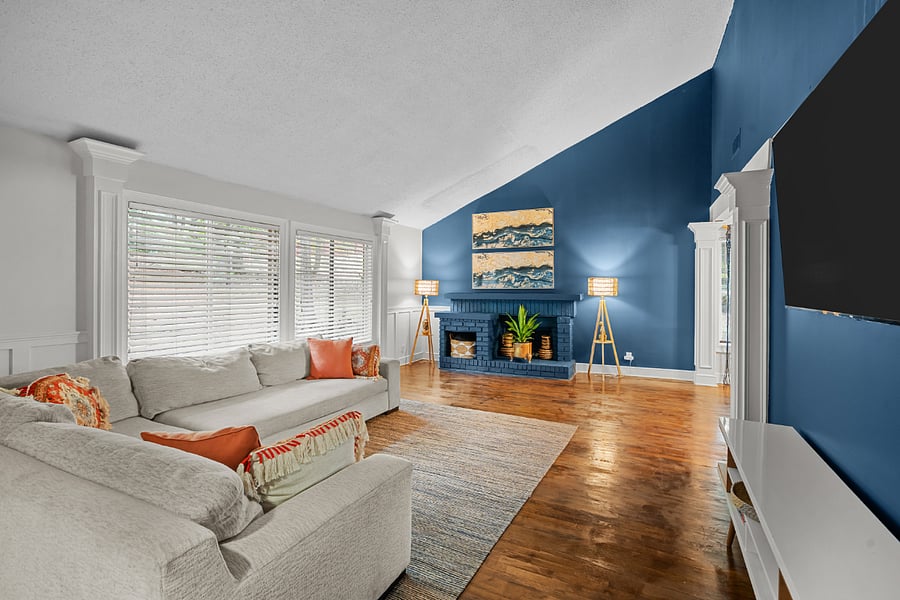 Furnished Finder property 896513_1 photo 3