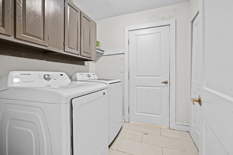 Furnished Finder property 896513_1 photo 26