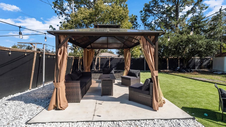 Furnished Finder property 896518_1 photo 21