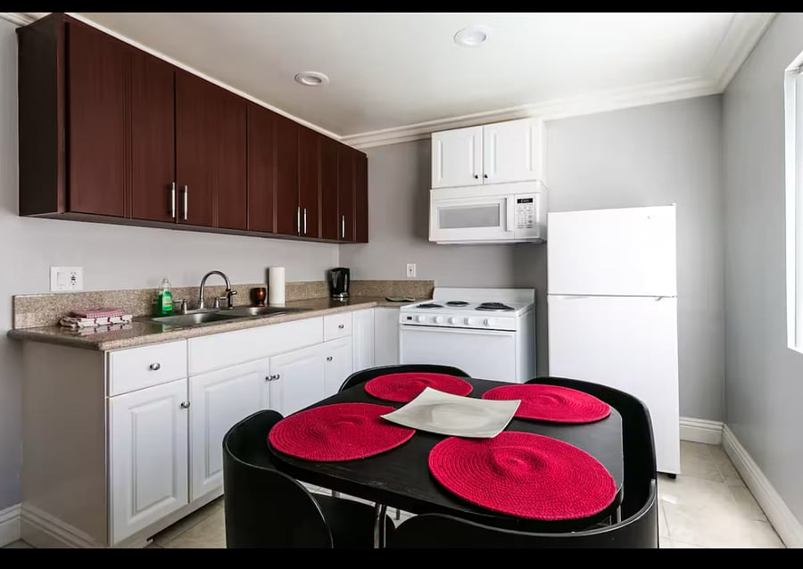 Furnished Finder property 896552_1 photo 10