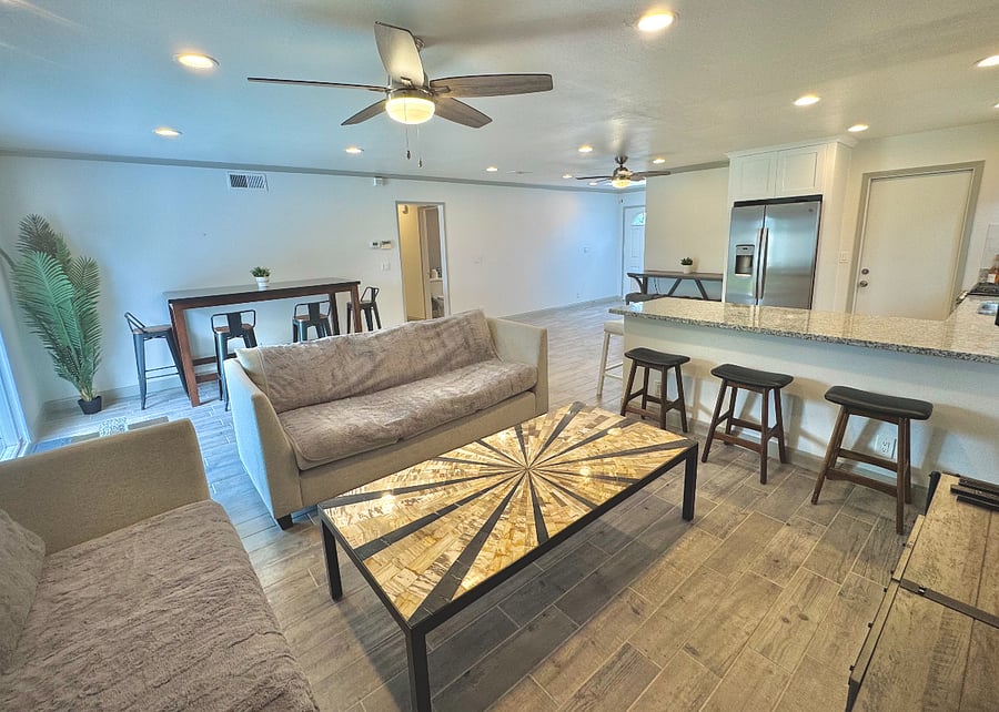 Furnished Finder property 896566_1 photo 3